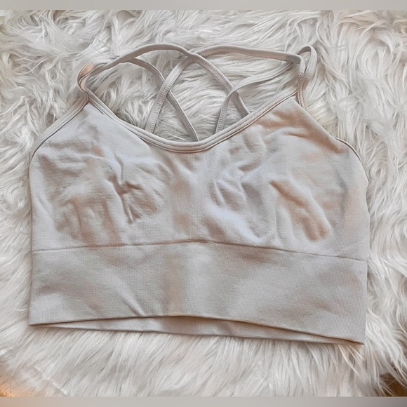 🔴SOLD🔴Amazon sports bras - bundle of 3 - Picture 6 of 7